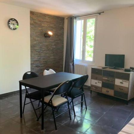 Apartament Centre Historique De Frejus - Face A La Mairie Zewnętrze zdjęcie